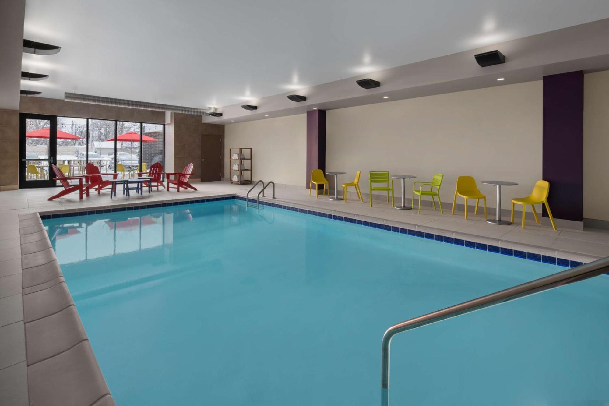 Home2 Suites By Hilton Des Moines At Drake University Zewnętrze zdjęcie